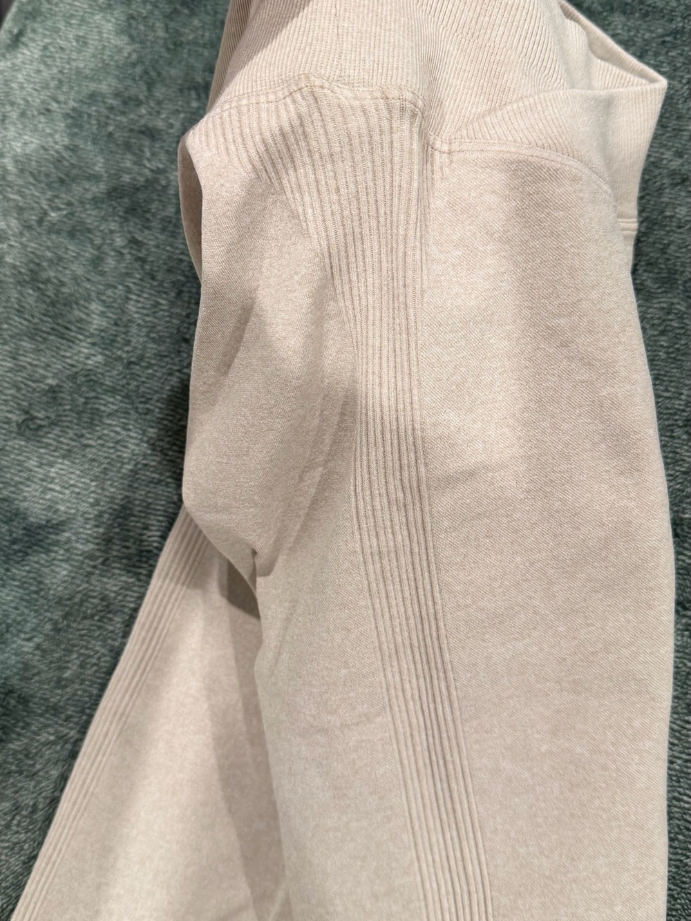 Bombshell Sportswear Nude Seamless Active legging - Picture 3 of 4